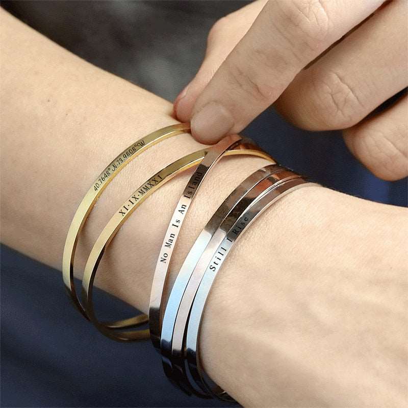 Partnerarmbänder mit eigener Gravur